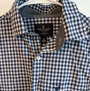 Men's American Eagle shirt